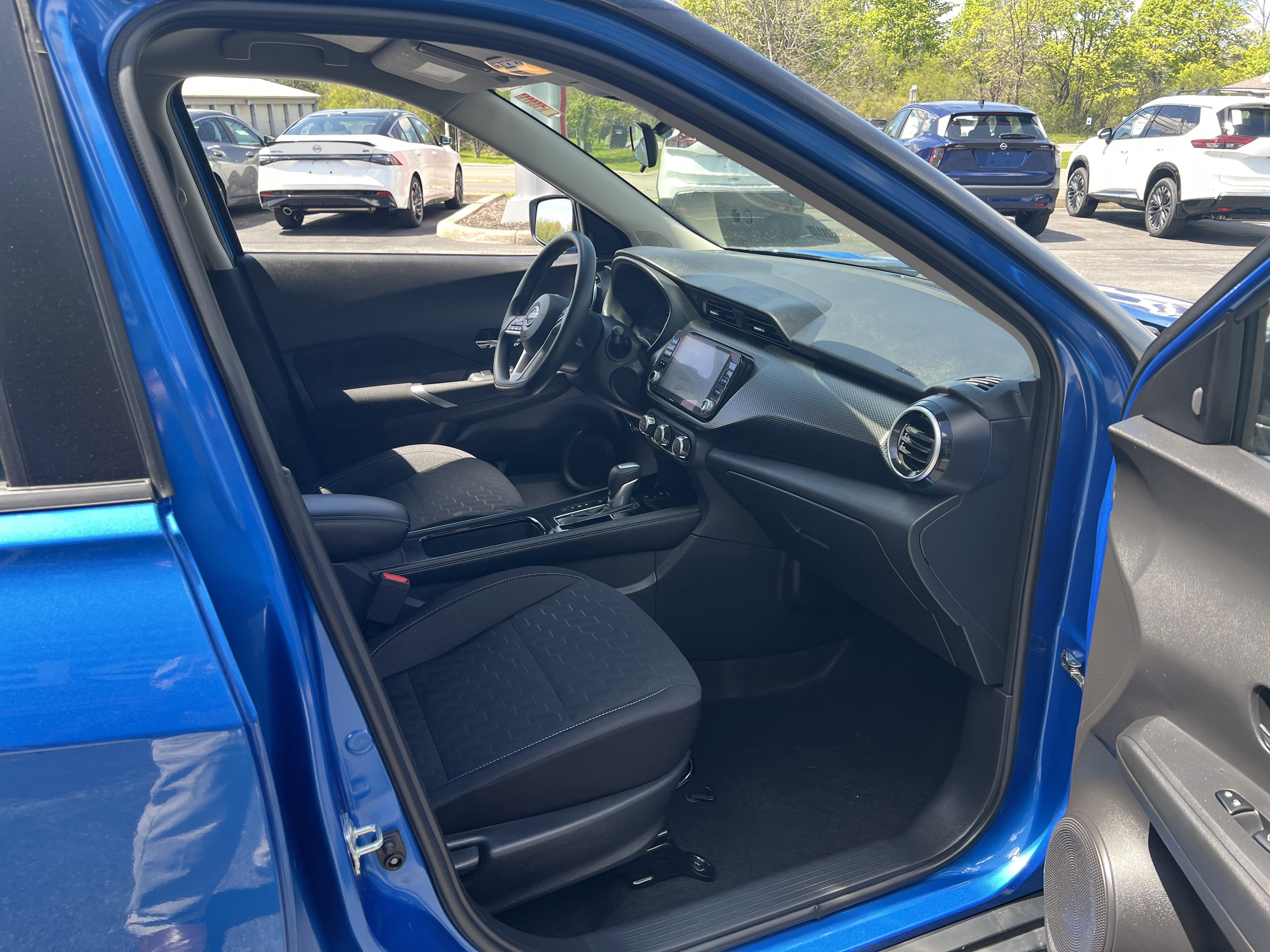 Used 2023 Nissan Kicks SV FWD image 10