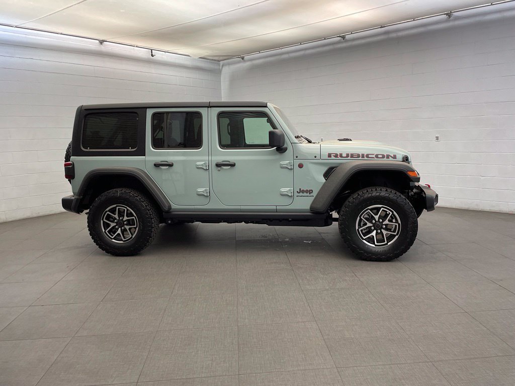 New 2026 Jeep Wrangler Unlimited Rubicon AWD/4WD image 2