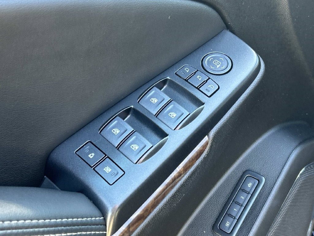 Used 2020 Chevrolet Tahoe LT RWD image 18