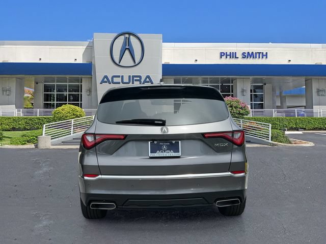 Certified 2024 Acura MDX FWD w/ Technology Package image 5
