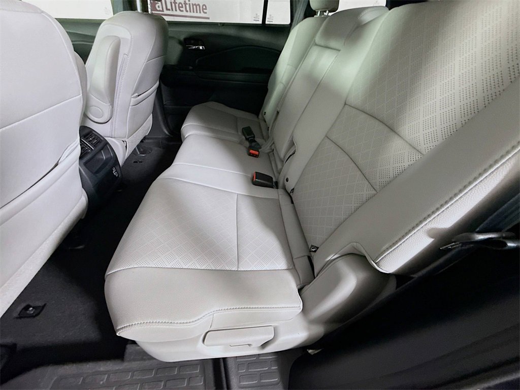 Used 2021 Honda Passport EX-L image 27