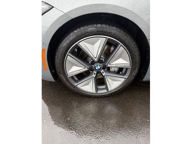 Used 2025 BMW i4 xDrive40i w/ Premium Package image 5