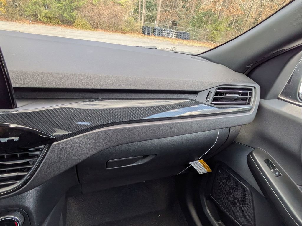 New 2026 Ford Escape ST-Line Select w/ Equipment Group 401A image 23