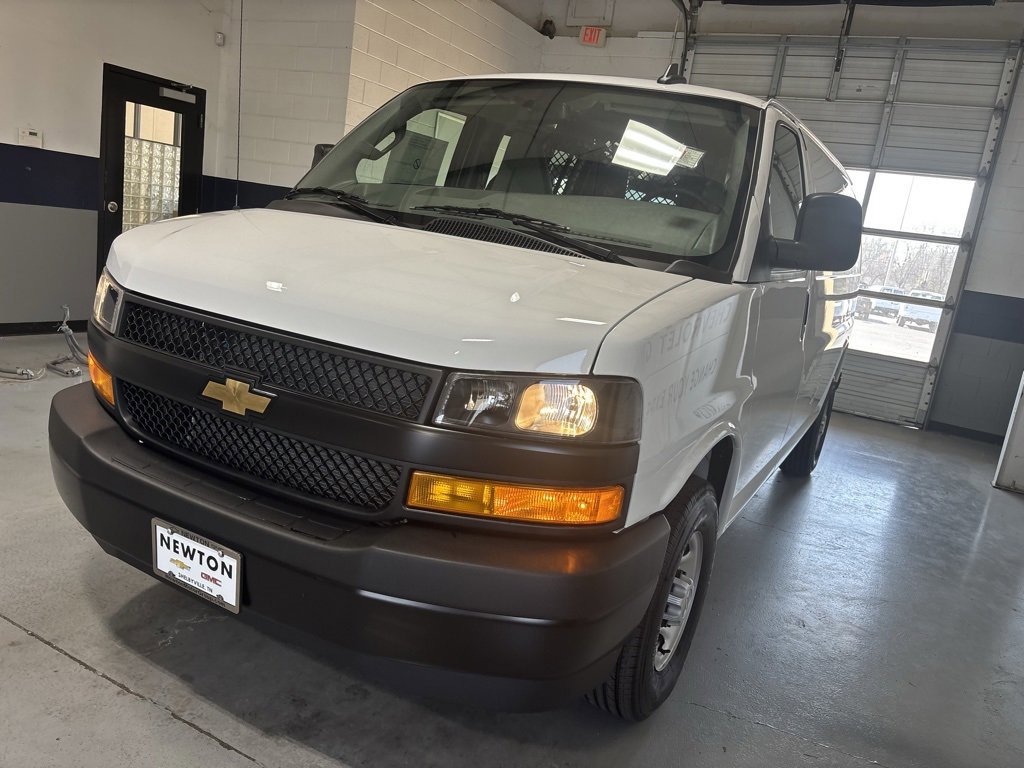 New 2025 Chevrolet Express 2500 w/ Driver Convenience Package image 13