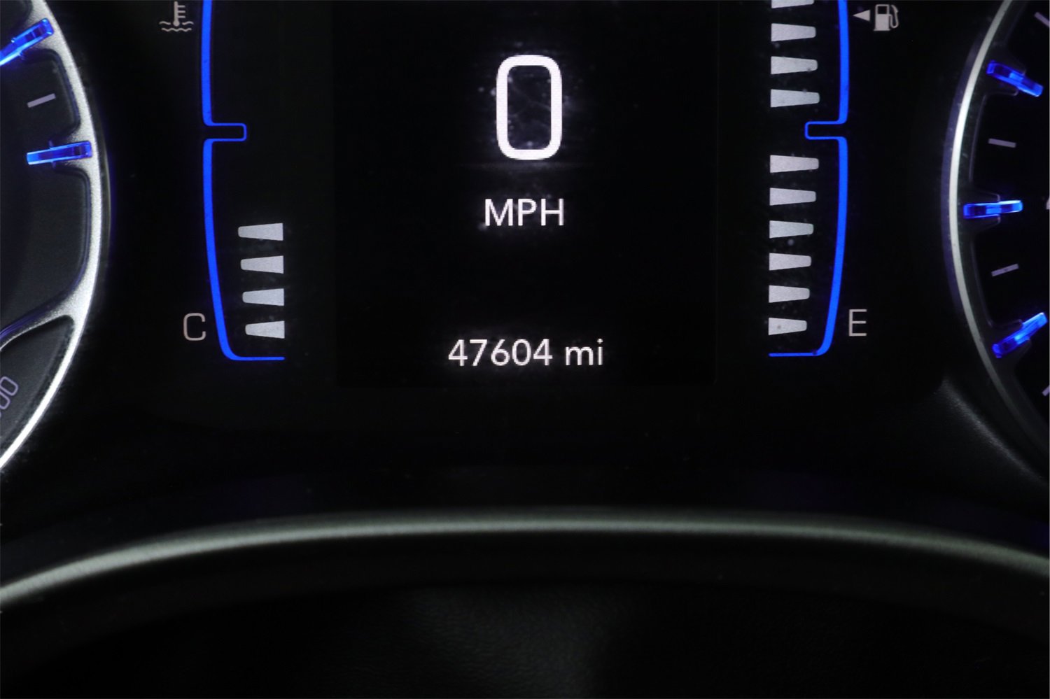 Used 2019 Chrysler Pacifica Touring-L image 12