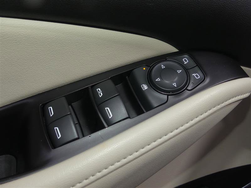 Used 2020 Buick Enclave Essence image 19