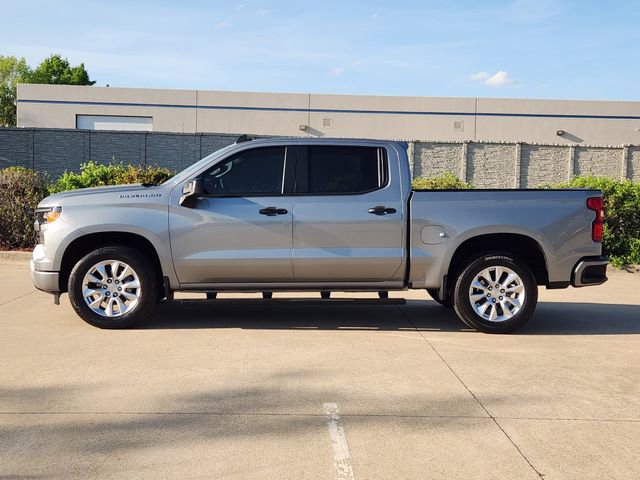 Used 2024 Chevrolet Silverado 1500 Custom image 4