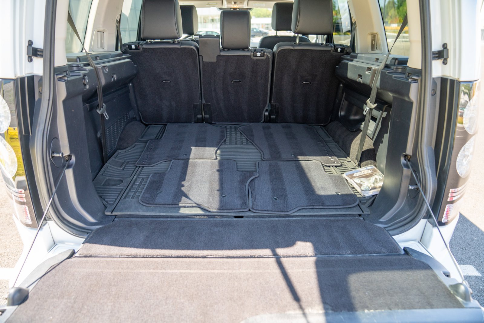 Used 2014 Land Rover LR4 HSE AWD/4WD image 28