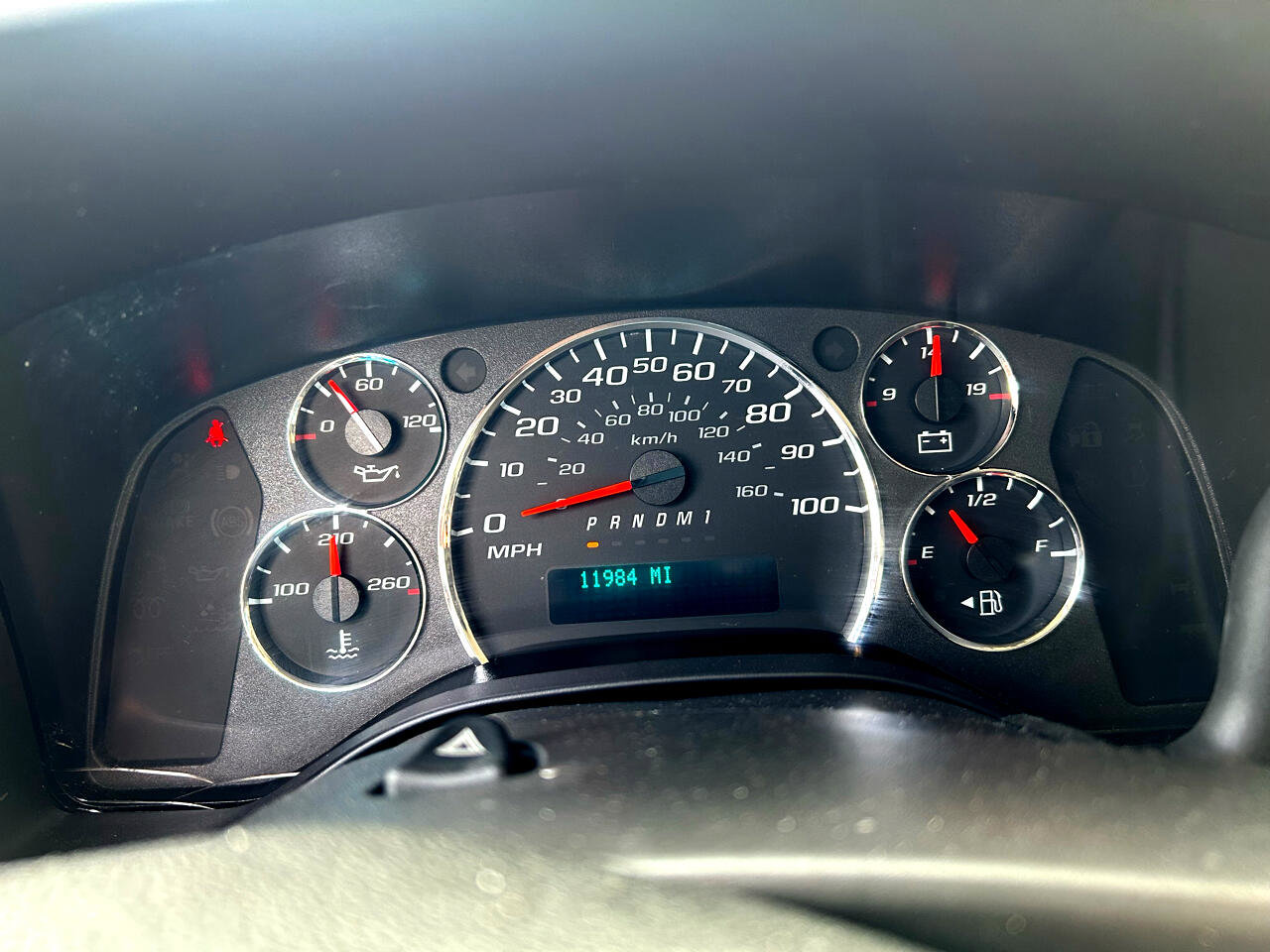 Used 2022 GMC Savana 2500 G2500 Cargo w/ Driver Convenience Package image 10