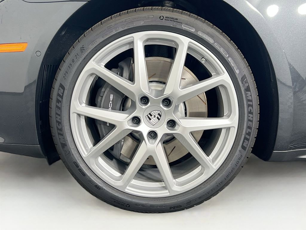 New 2025 Porsche Panamera 4 image 33