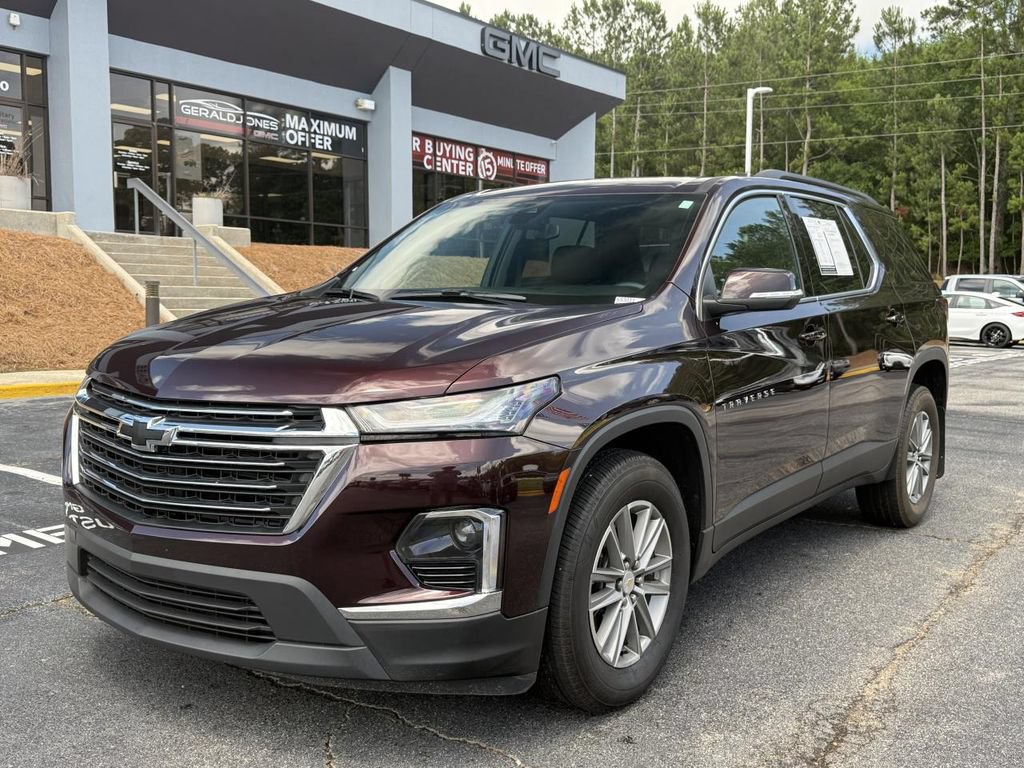 Used 2023 Chevrolet Traverse LT AWD/4WD image 1