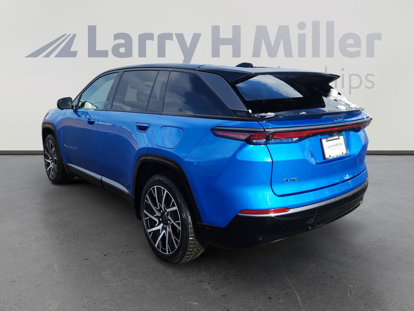 New 2025 Jeep Wagoneer S Limited image 4