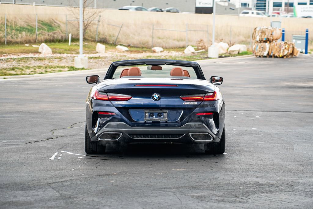 Used 2022 BMW M850i xDrive Convertible w/ Driving Assistance Package image 10