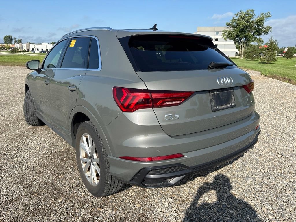 Used 2022 Audi Q3 2.0T Premium Plus AWD/4WD image 9