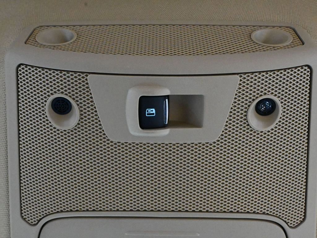 Used 2021 Ford F250 Lariat w/ Lariat Ultimate Package image 38