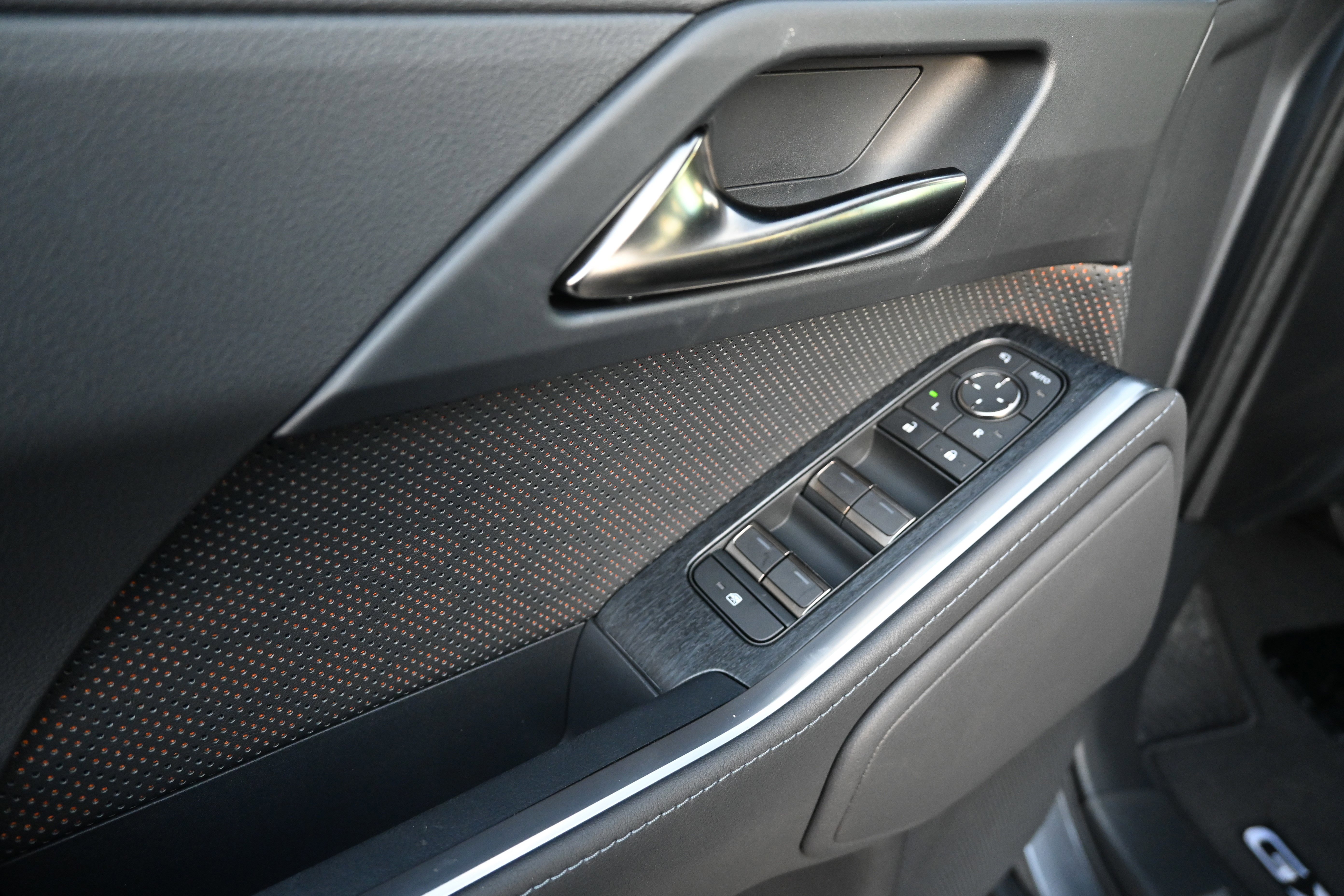 Used 2025 Lexus GX 550 GX 550 Premium+ image 17