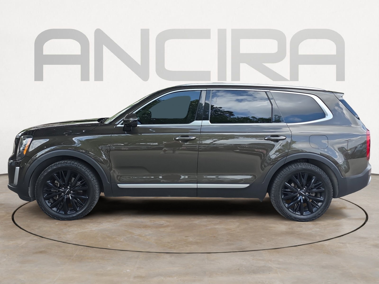 Certified 2022 Kia Telluride SX w/ Towing Package FWD image 6