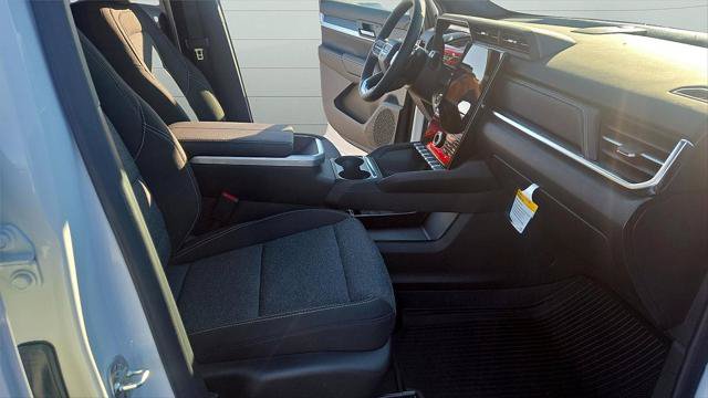 New 2026 GMC Terrain Elevation w/ Black Edition AWD/4WD image 15