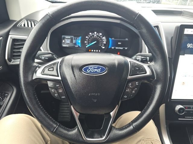 Used 2024 Ford Edge SEL image 14