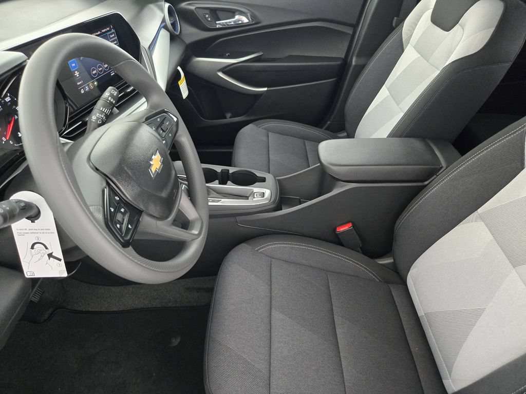 New 2026 Chevrolet Trax LS FWD image 15