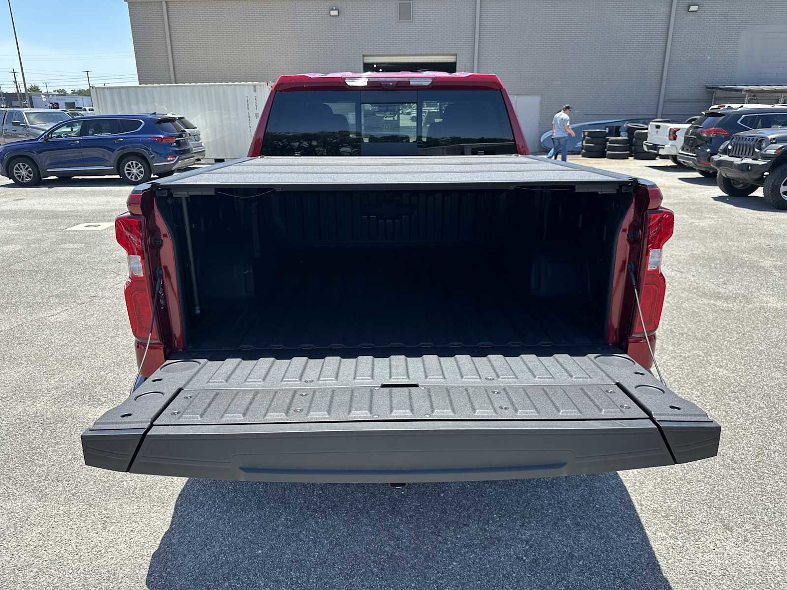 Used 2025 Chevrolet Silverado 1500 High Country w/ High Country Premium Package AWD/4WD image 27
