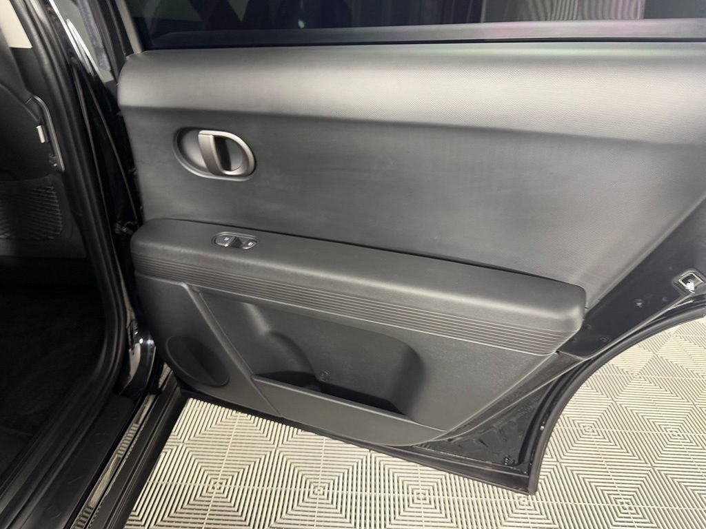 Used 2025 Hyundai Ioniq 5 SEL RWD image 27