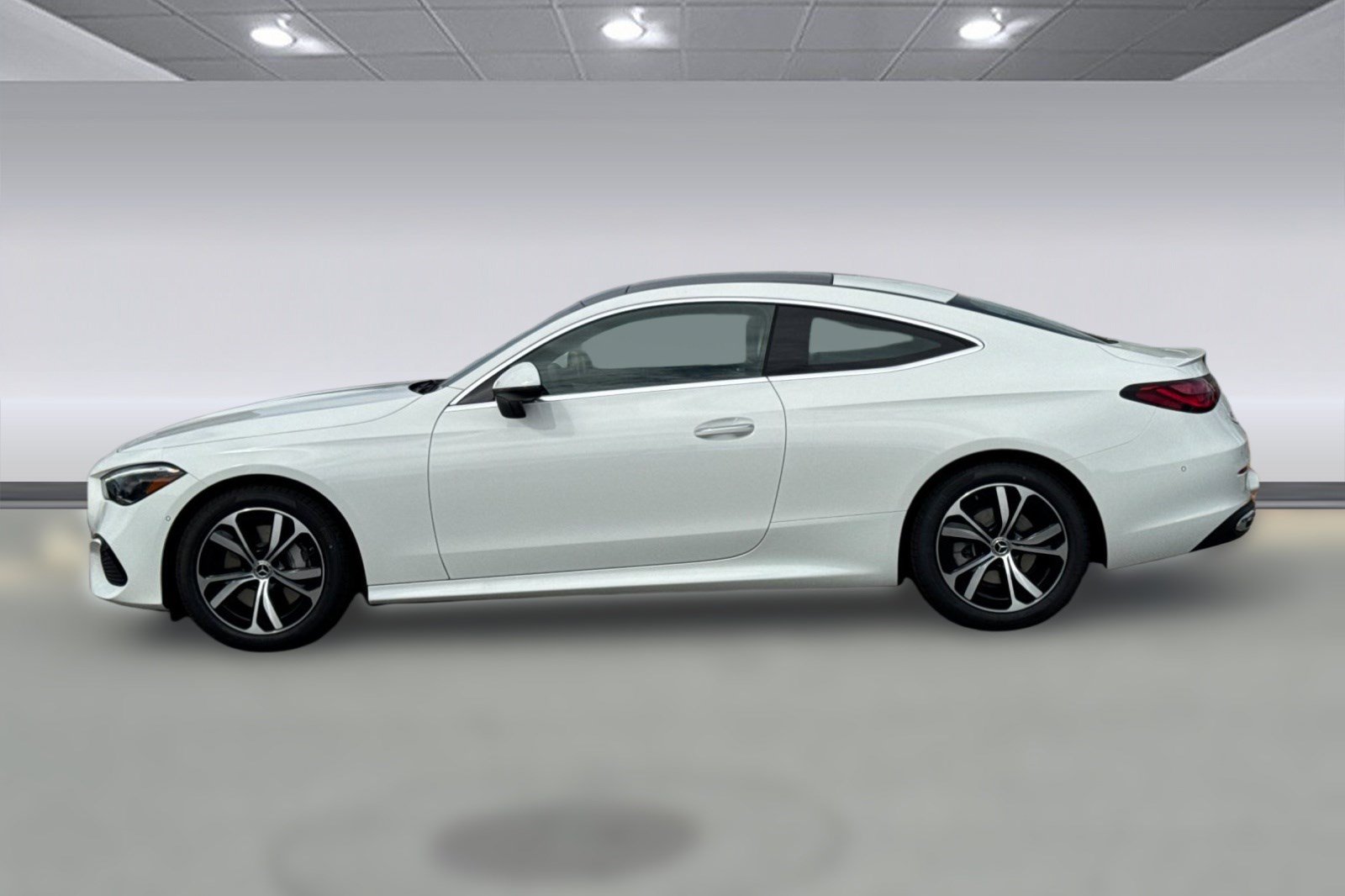 New 2026 Mercedes-Benz CLE 300 4MATIC Coupe image 2