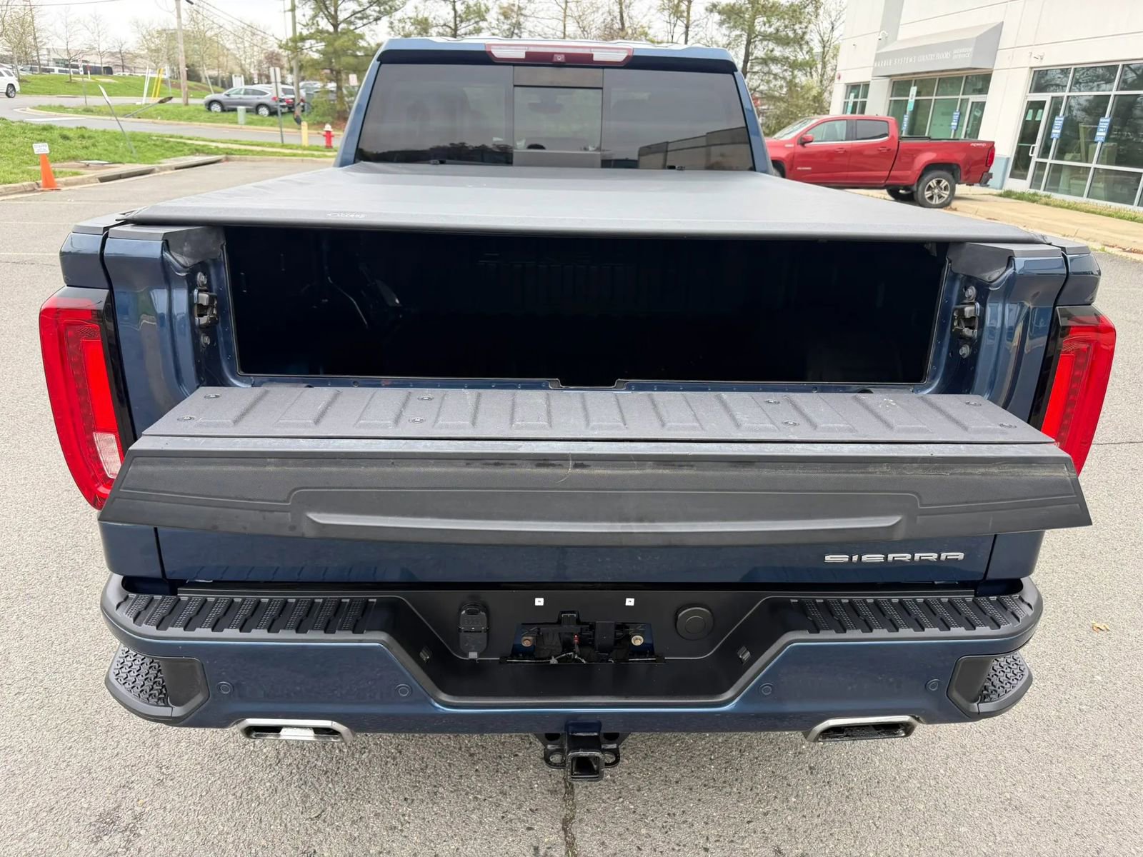 Used 2019 GMC Sierra 1500 Denali w/ Denali Ultimate Package AWD/4WD image 36