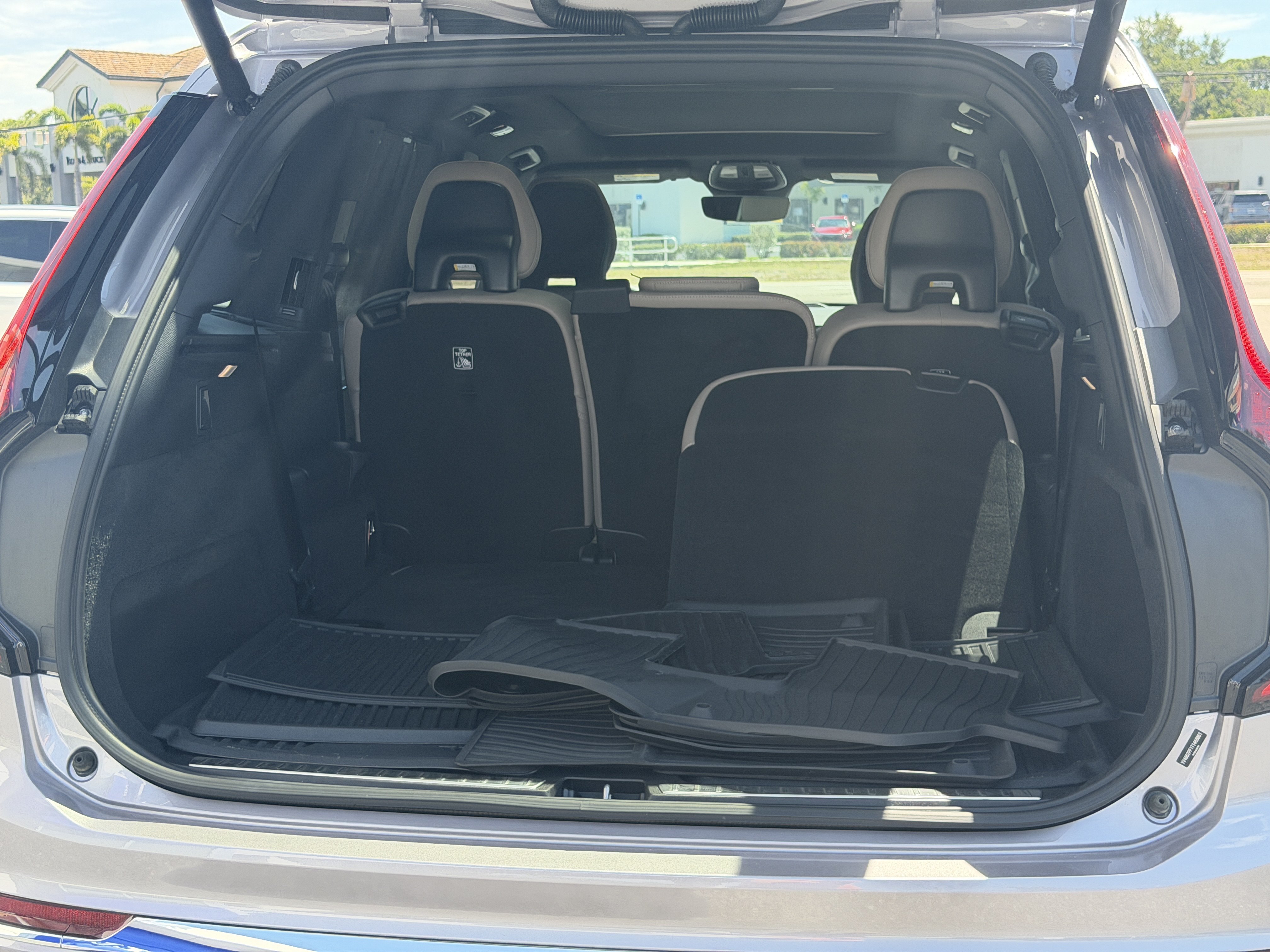 Certified 2026 Volvo XC90 B6 Ultra w/ Protection Package AWD/4WD image 10