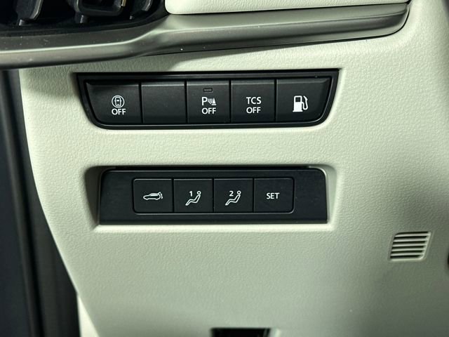 Used 2024 MAZDA CX-90 Plug-In Hybrid w/ Premium Plus image 19