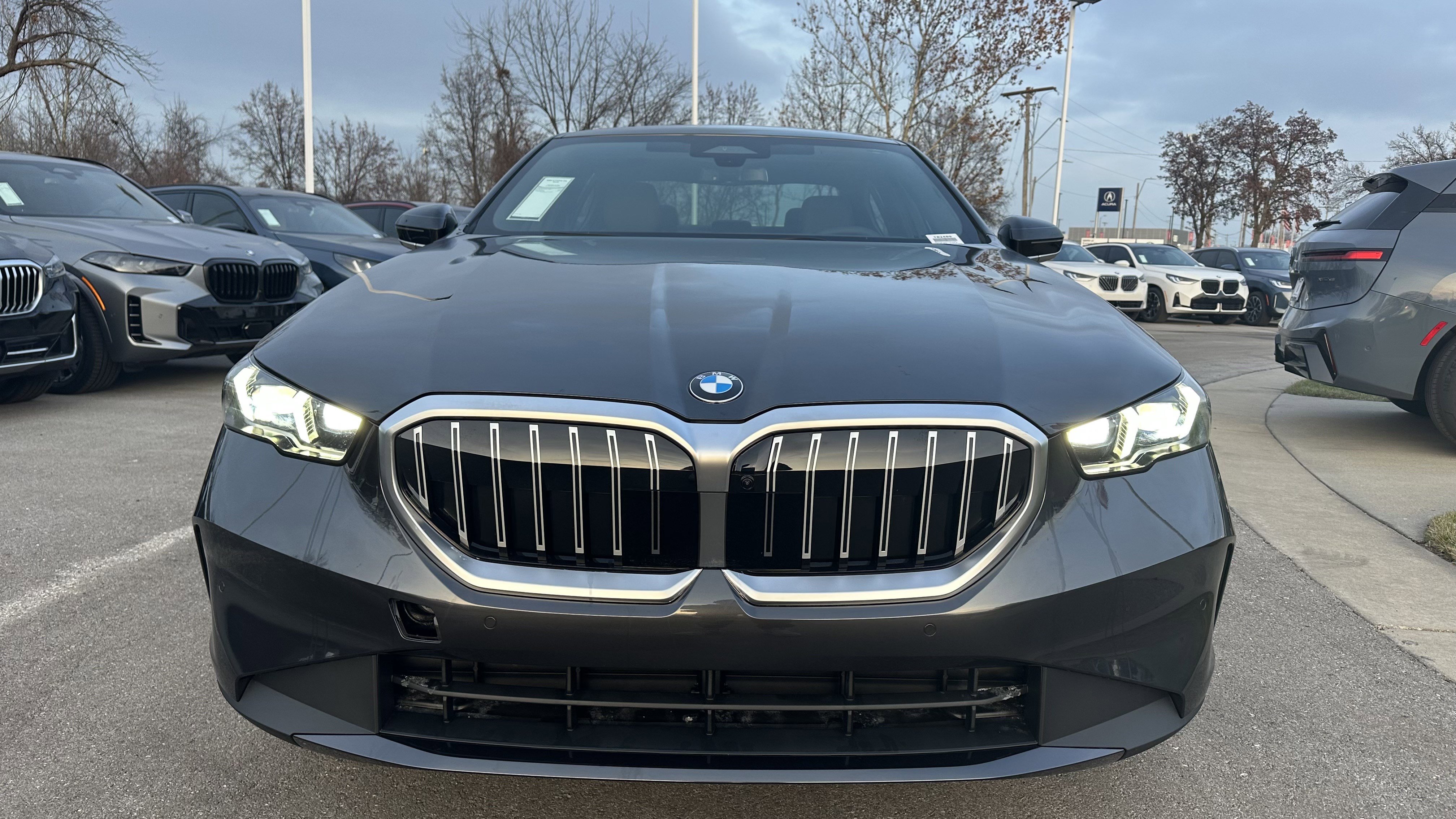 Used 2026 BMW 530i xDrive w/ Premium Package image 3