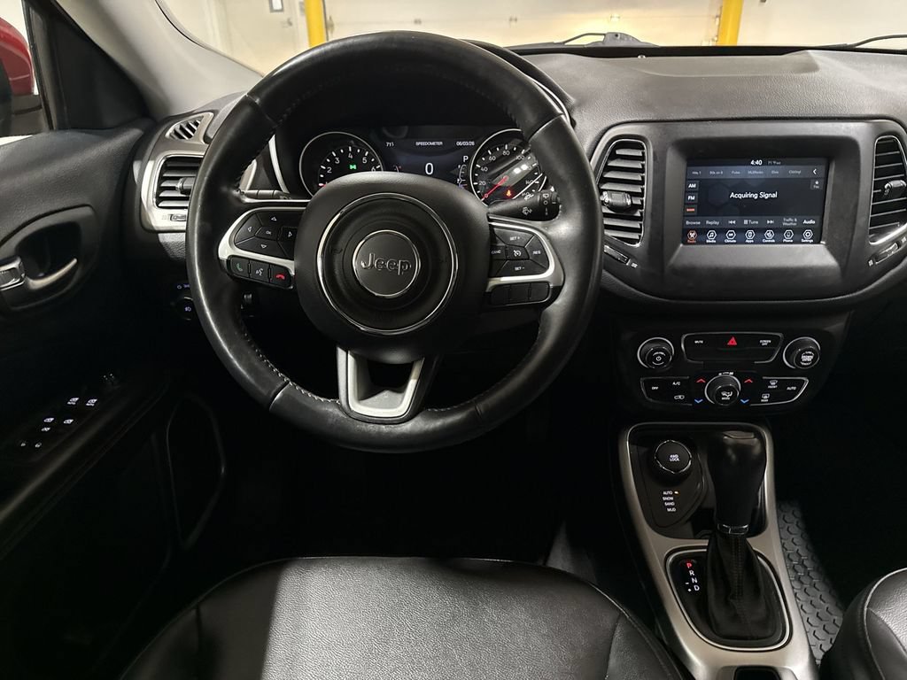 Used 2018 Jeep Compass Latitude w/ Popular Equipment Group AWD/4WD image 11