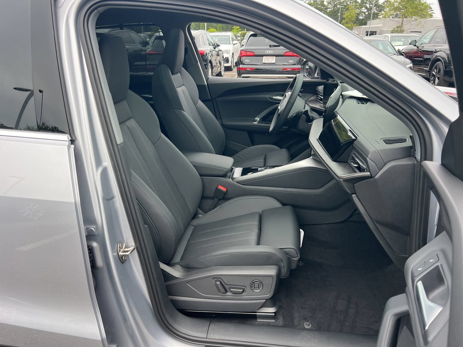 New 2026 Audi Q5 Premium Plus AWD/4WD image 30