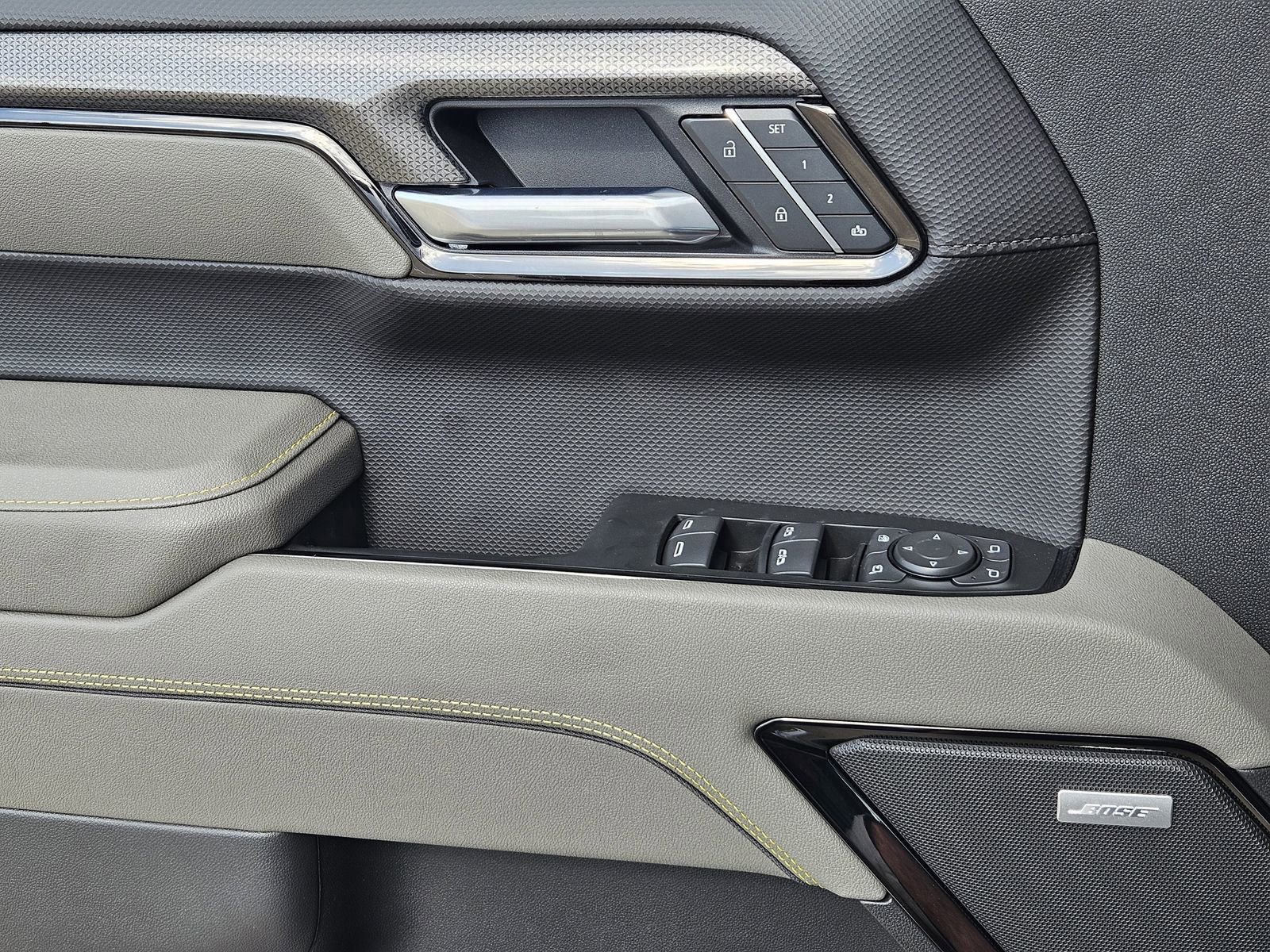 Certified 2026 Chevrolet Silverado 1500 ZR2 w/ Dark Appearance Package image 29