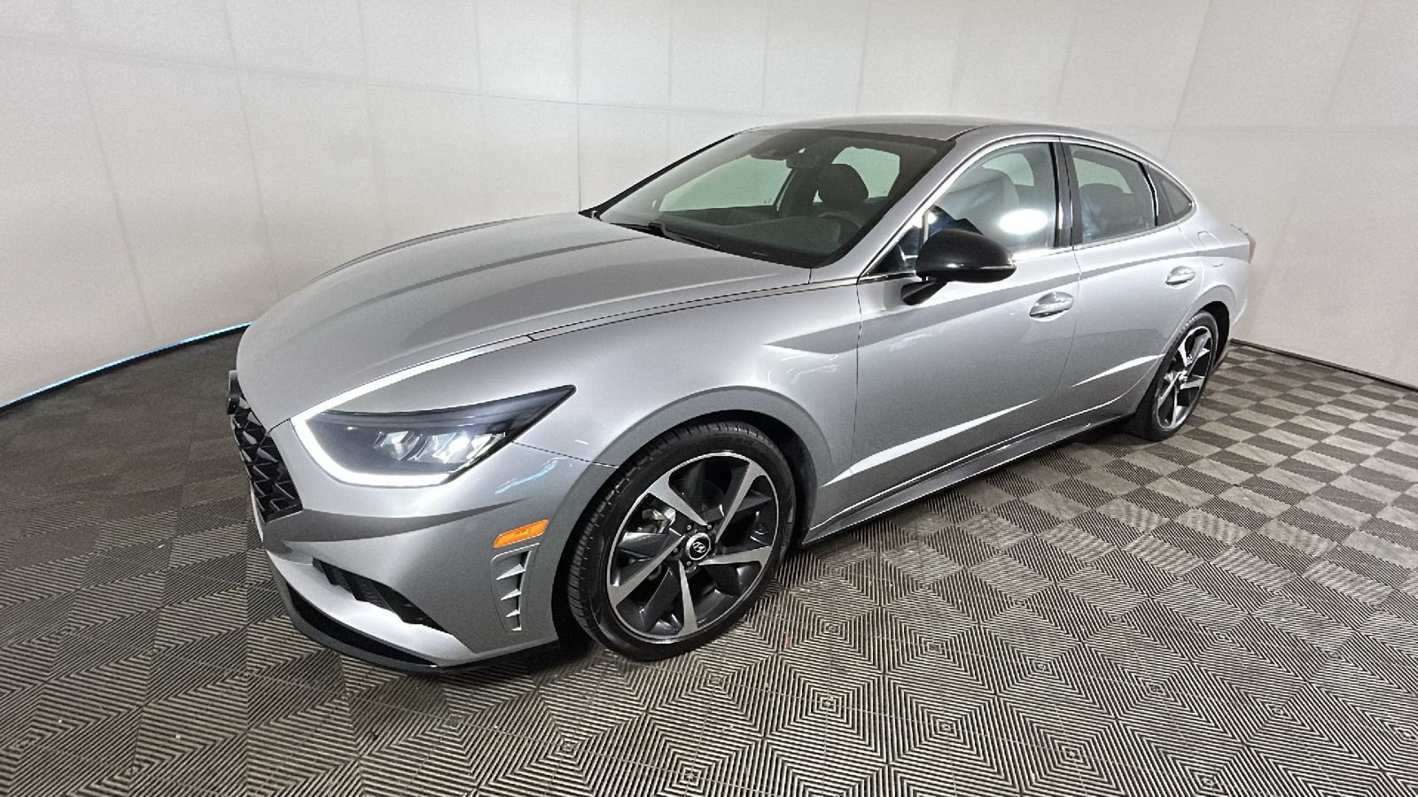 Used 2021 Hyundai Sonata SEL Plus w/ Preferred Accessory Package FWD image 8