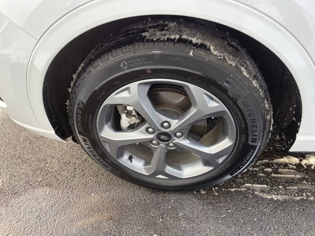 Used 2023 Ford Escape ST-Line image 38