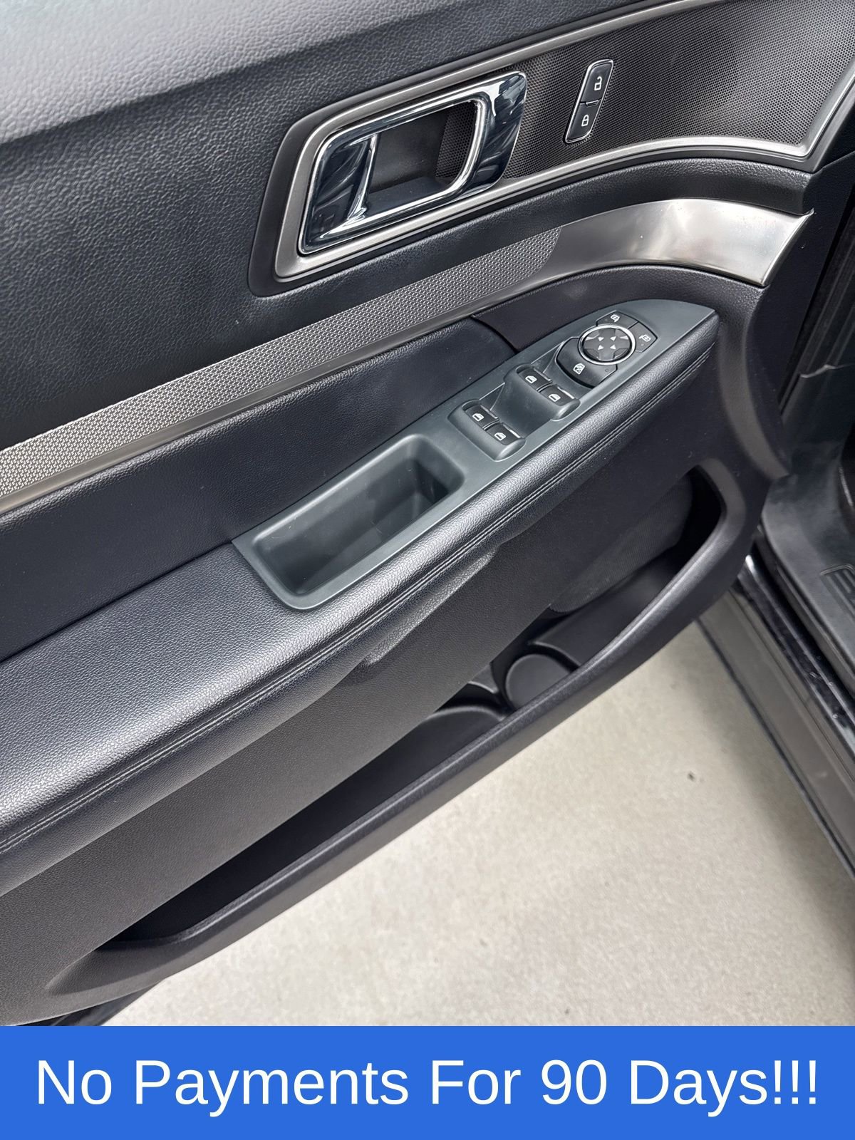 Certified 2019 Ford Explorer XLT w/ Equipment Group 202A image 13