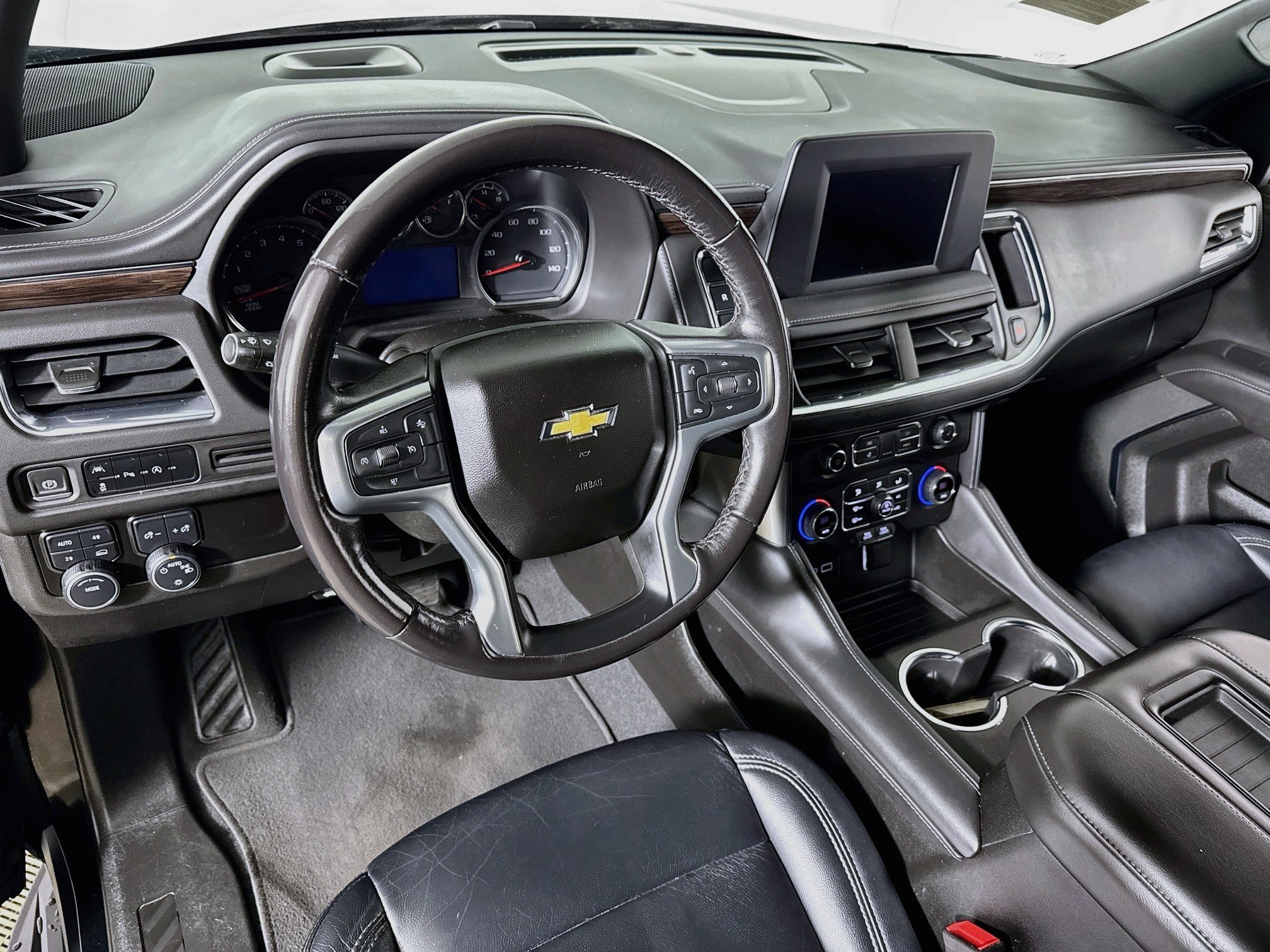 Used 2023 Chevrolet Suburban LS AWD/4WD image 10