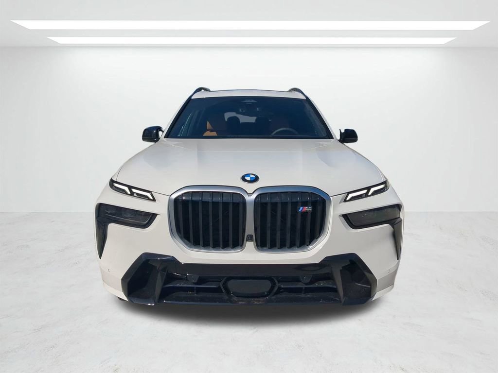 New 2026 BMW X7 M60i image 9