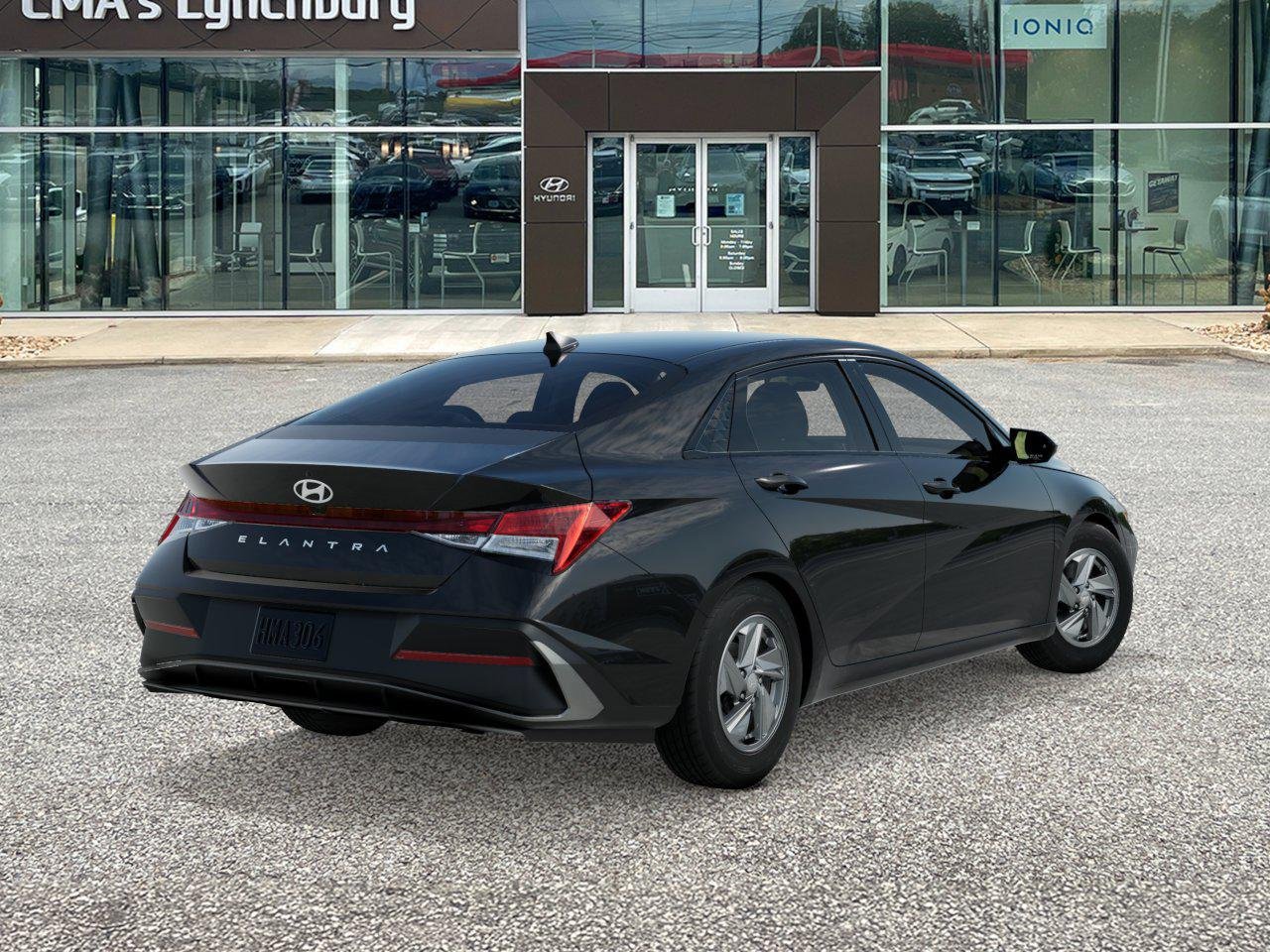 New 2026 Hyundai Elantra SE FWD image 4