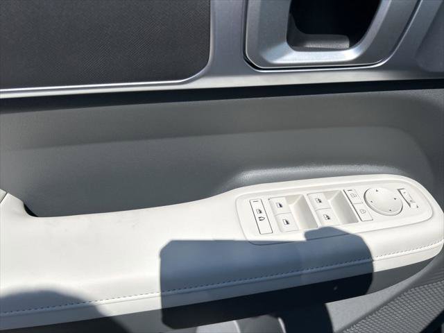 New 2026 Hyundai Santa Fe SEL image 15