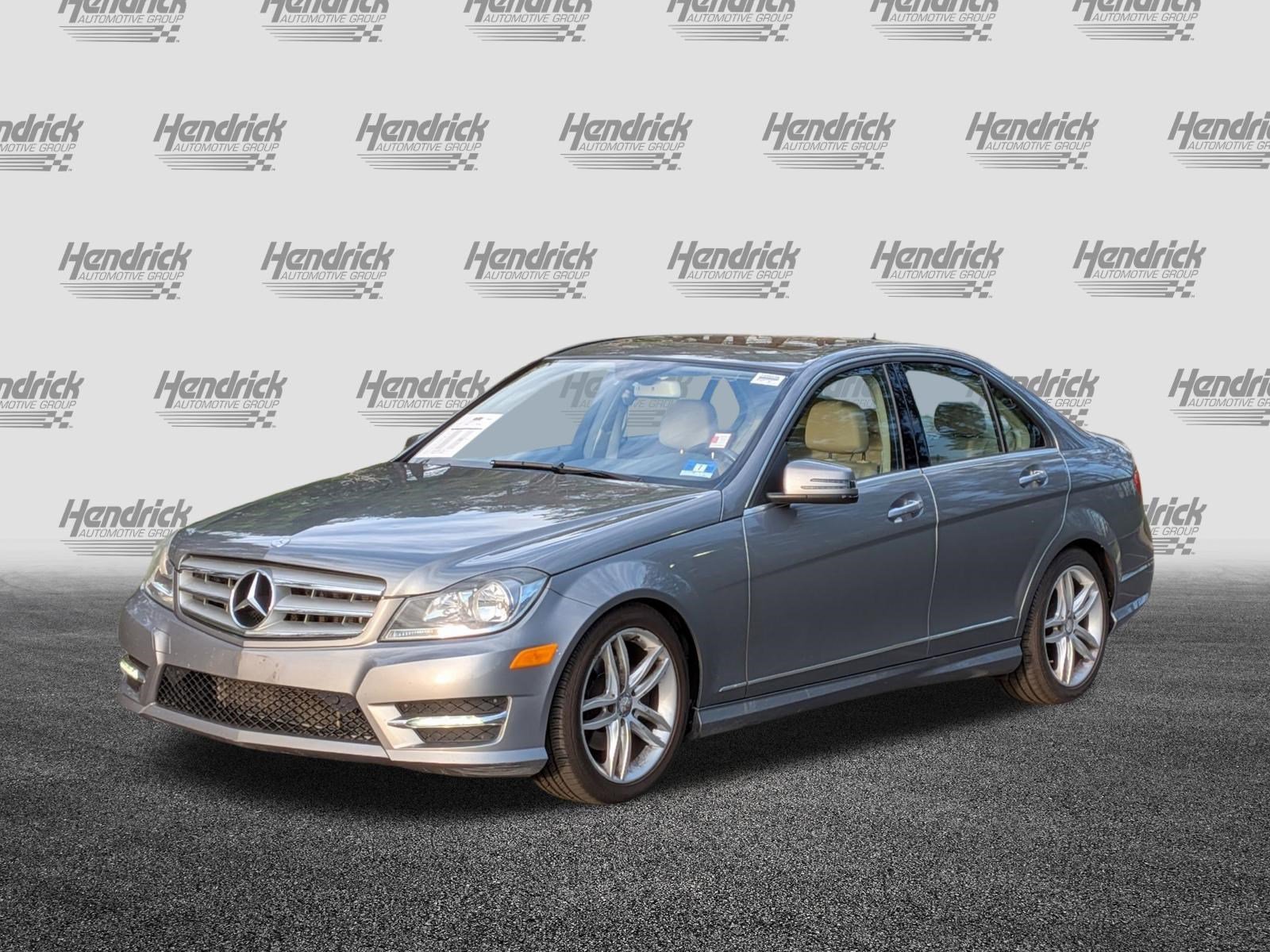 Used 2012 Mercedes-Benz C 300 4MATIC Sedan image 5