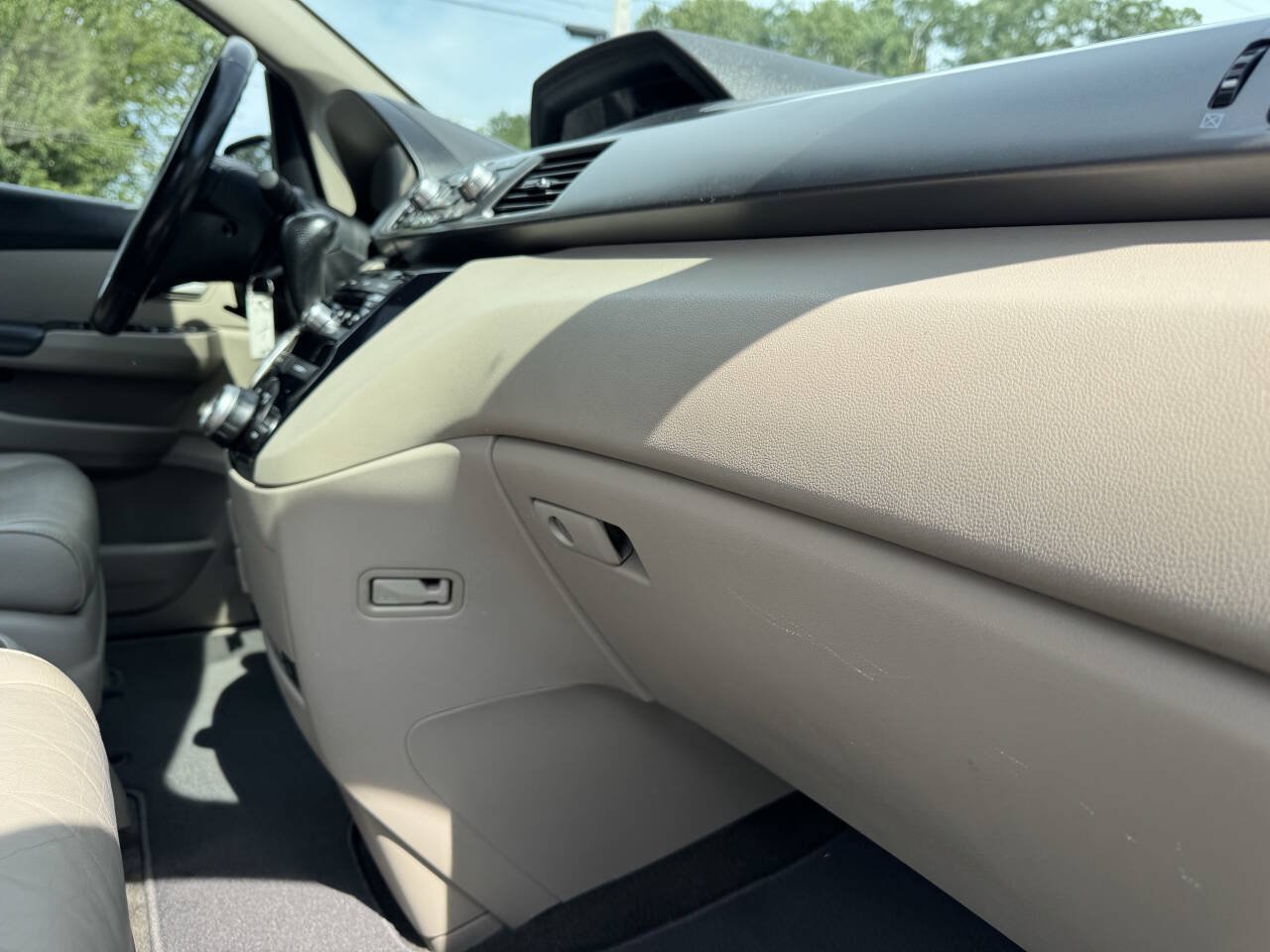 Used 2013 Honda Odyssey EX-L image 27