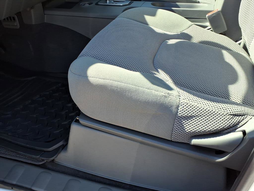 Used 2020 Nissan Frontier SV w/ Midnight Edition Floor Mats image 19