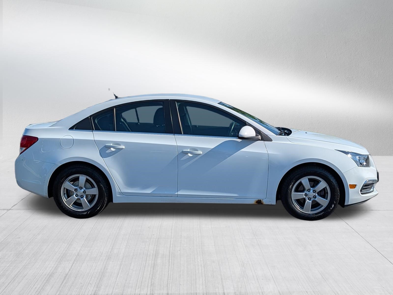 Used 2015 Chevrolet Cruze LT FWD image 8