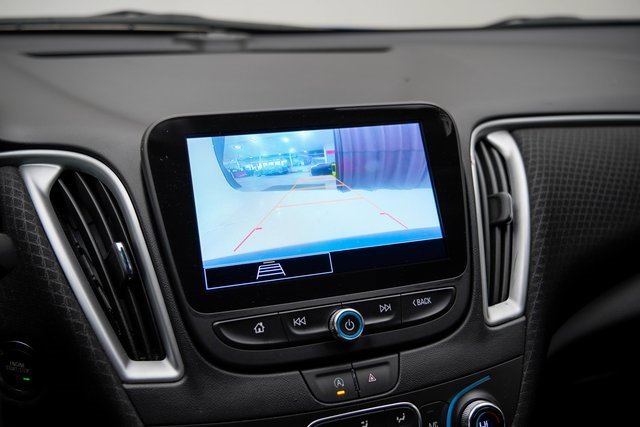 Used 2023 Chevrolet Malibu LT image 28