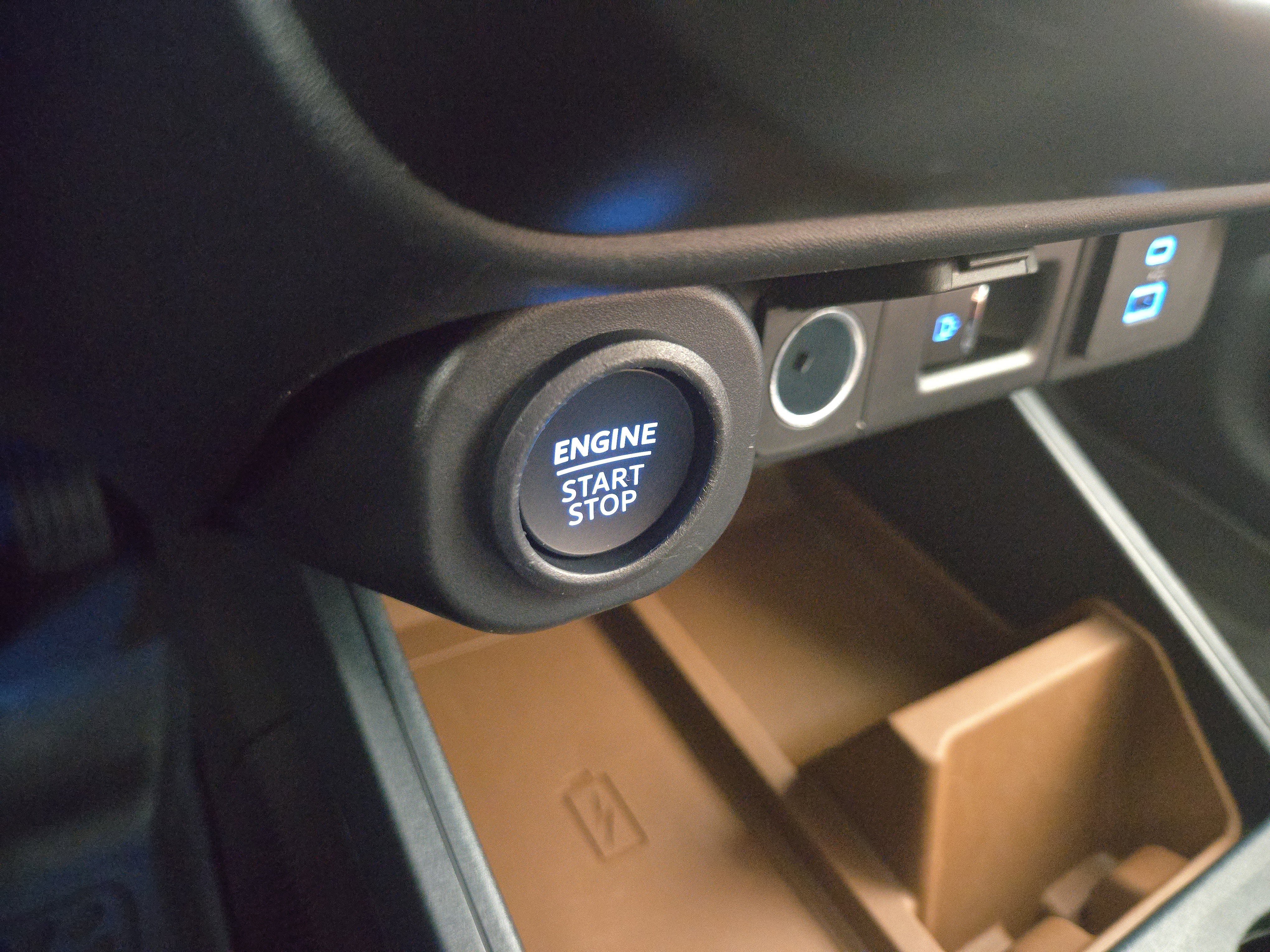 Used 2024 Ford Maverick Lariat image 25