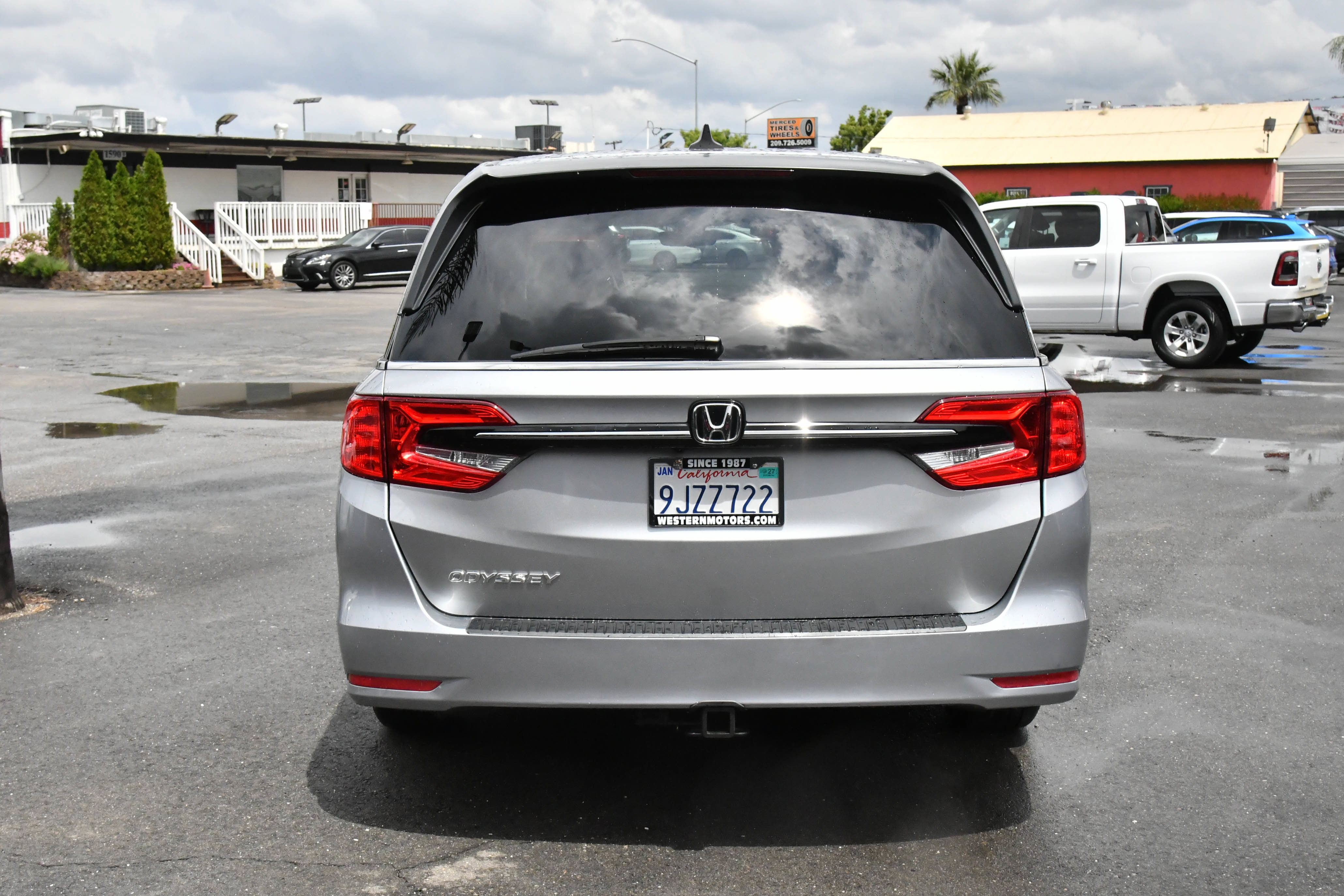 Used 2023 Honda Odyssey EX-L image 7