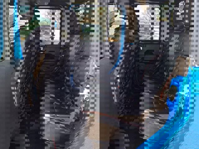 Used 2022 Jeep Gladiator Rubicon w/ Cold Weather Group image 11