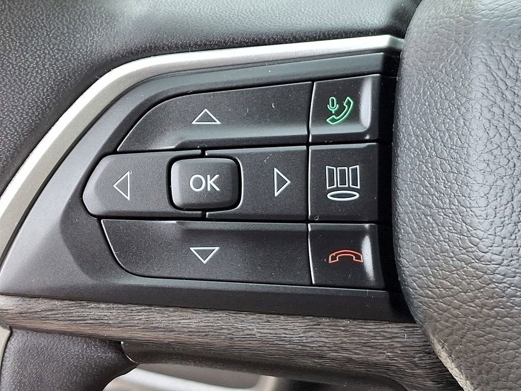 Used 2023 Jeep Grand Cherokee 4WD 4xe image 24
